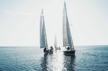 Sailing istioploia lazarescu alexandra unsplash 2048x1360 1 Ναυτικός Όμιλος Ανατολικής Αττικής "Οδυσσέας"