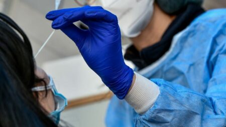 Rapid test Δωρεάν διαγνωστικοί έλεγχοι covid-19 σε Άμφισσα, Δεσφίνα, Ιτέα, Γαλαξίδι και Δελφούς