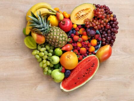 FRUITS Χοληστερίνη: Ποια φρούτα βοηθούν στη μείωση της