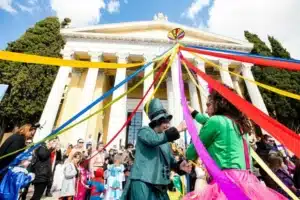 Αθήνα θα γιορτάζει τις Απόκριες με εκδηλώσεις στο ιστορικό