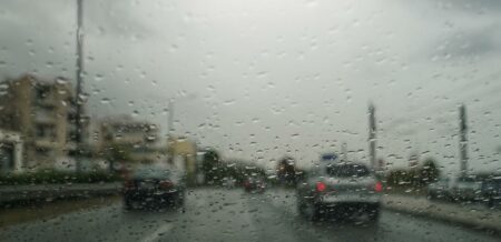 kakokairia Έρχεται κακοκαιρία με βροχές και καταιγίδες με χαλάζι: Σε πτώση έως και 10 βαθμούς ο υδράργυρος