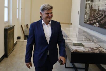 FARANTOURIS Και ο Ευρωβουλευτής Νίκος Φαραντούρης διεκδικεί την ηγεσία του ΣΥΡΙΖΑ