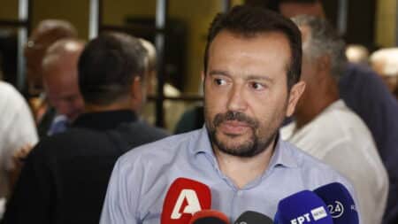 Nikos Pappas O Νίκος Παππάς ανέπτυξε στη ΔΕΘ τις προτάσεις για την αντιμετώπιση των χρεωμένων νοικοκυριών και επιχειρήσεων
