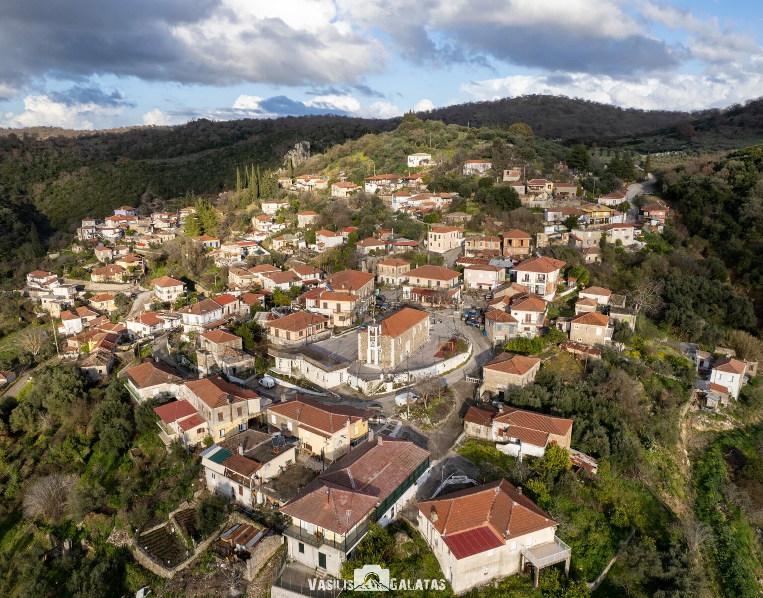 oikismos Αναζητείται λύση για τα οικόπεδα των οικισμών κάτω των των 2000 κατοίκων.