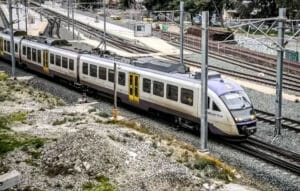 Ακινησία αμαξοστοιχίας 303 λόγω βλάβης στον σταθμό Λυγιάς