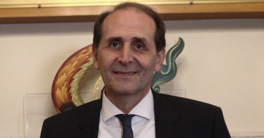Κηδεία Απόστολου Βεσυρόπουλου: Σάββατο στις 12:00 στην Αλεξάνδρεια