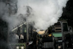 ΠΟΕ-ΟΤΑ: Καταδίκη της καύσης απορριμμάτων για τα συμφέροντα εργολάβων