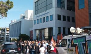 Κινητοποίηση εργαζομένων κατά της απολογίας του Δημάρχου Καισαριανής
