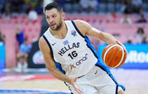 EuroBasket 2025: Ο Παπανικολάου ισοφάρισε τον Γκάλη στην Εθνική Ελλάδας