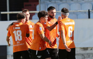 ΟΦΗ: Θρίαμβος με 3-0 επί της Καβάλας με 9 παίκτες