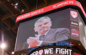 Ολυμπιακός: Αθάνατος ο Ντούσαν Ίβκοβιτς