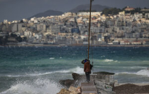 Απαγόρευση απόπλου από Πειραιά, Λαύριο και Ραφήνα