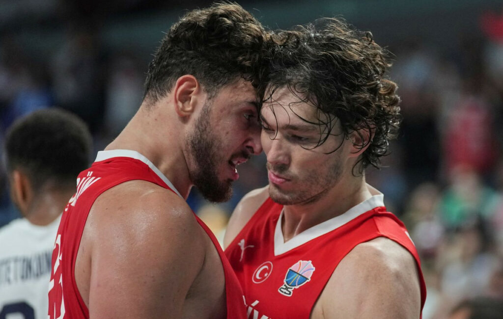 Εθνικιστικός θρίαμβος στον τουρκικό Τύπο μετά τη νίκη στον ημιτελικό