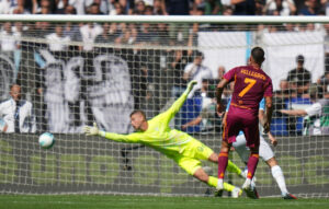 Serie A: Νίκη της Ρόμα στο ντέρμπι με τη Λάτσιο και ντεμπούτο του Τσιμίκα
