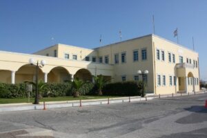 Ομόφωνη στήριξη του Δημοτικού Συμβουλίου Νάξου στον δήμαρχο Καισαριανής