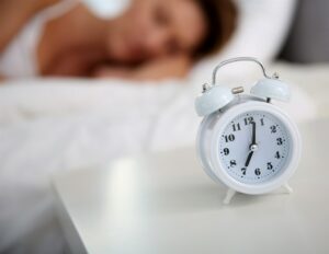 Η σύνδεση μεταξύ ανεπαρκούς ύπνου και βίας στους εφήβους