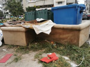 Πρόστιμα έως 2.000 ευρώ για ογκώδη απορρίμματα από τον Δήμο Βέροιας