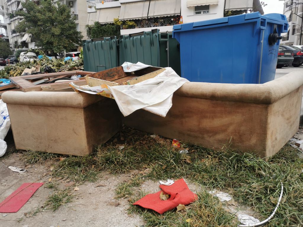 Πρόστιμα έως 2.000 ευρώ για ογκώδη απορρίμματα από τον Δήμο Βέροιας