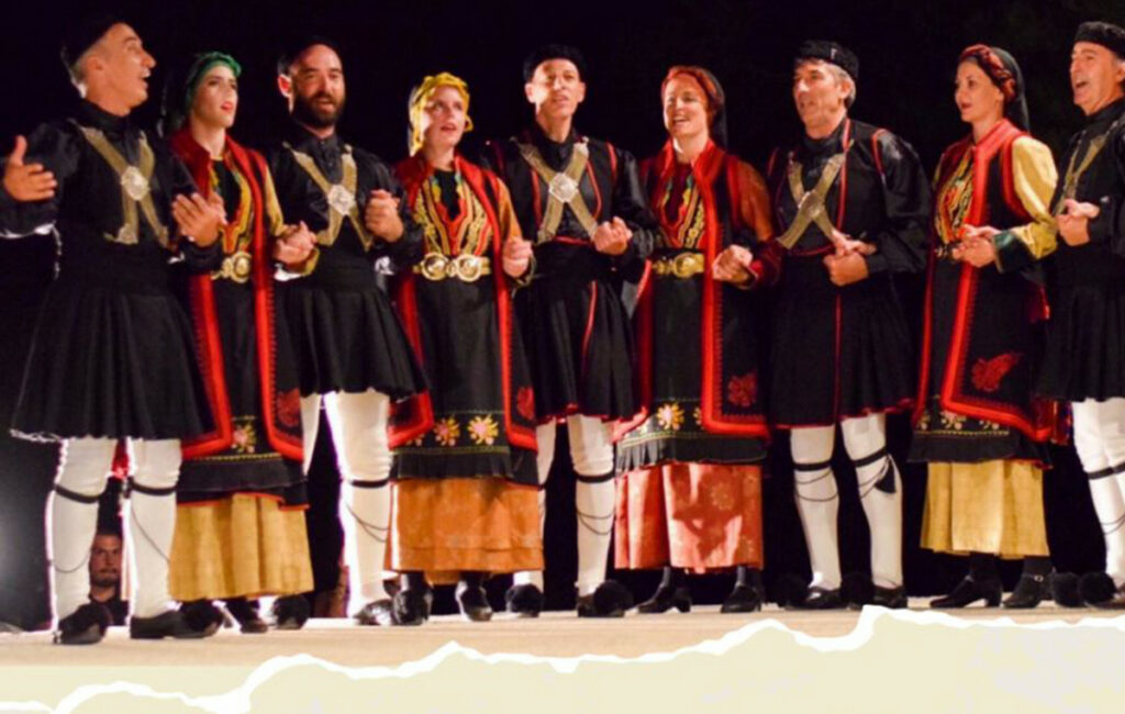 Έναρξη μαθημάτων παραδοσιακών χορών από τον Σύλλογο «ΟΙ ΔΟΛΟΠΕΣ» στη Μεταμόρφωση
