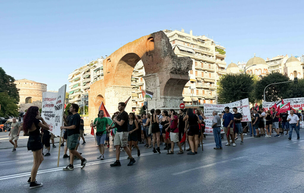 Κινητοποιήσεις συνδικάτων στη 89η ΔΕΘ: Αιτήματα και διαδηλώσεις 2 Κινητοποιήσεις συνδικάτων στη 89η ΔΕΘ: Αιτήματα και διαδηλώσεις