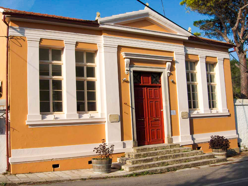 Δήμος Παξών: Παραιτήθηκε δημοτική σύμβουλος με επικρίσεις κατά του δημάρχου