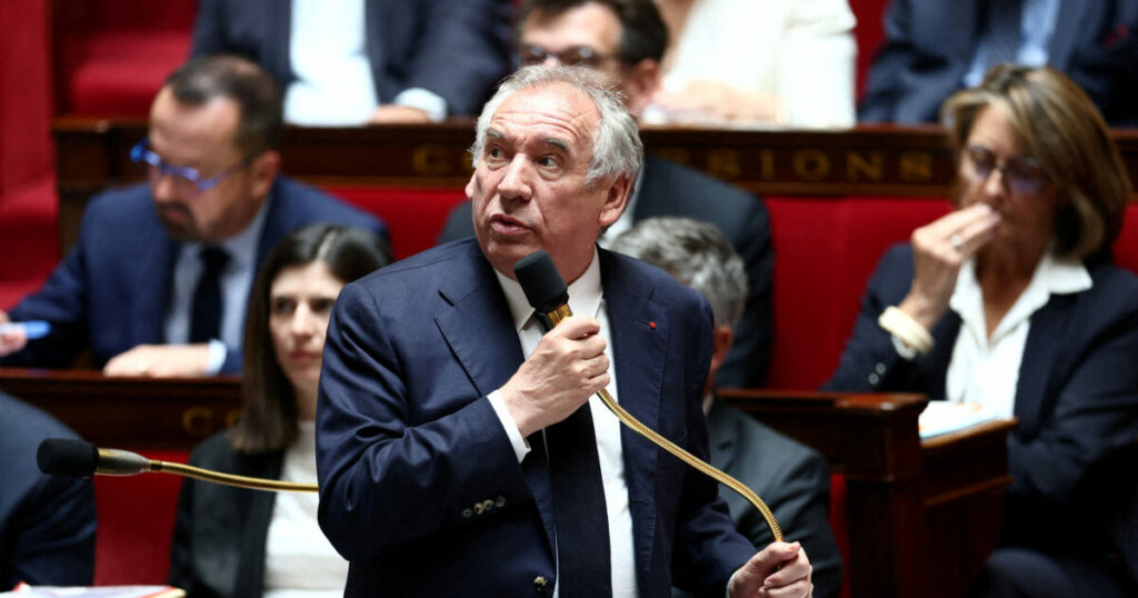 Πολιτική κρίση στη Γαλλία: Δοκιμασία για τον Φρανσουά Μπαϊρού