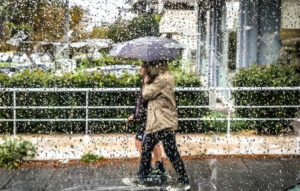 Οδηγίες για την προστασία από έντονα καιρικά φαινόμενα