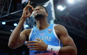 Γιάννης Αντετοκούνμπο: Η αστεία θεωρία για τα 12 αδέρφια του