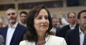 Άννα Διαμαντοπούλου: Διευκρινίσεις για τις δηλώσεις της σχετικά με Καρυστιανού και Κωνσταντοπούλου