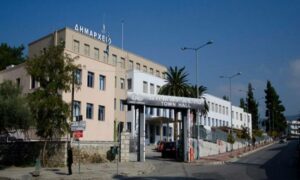 Άγριος ξυλοδαρμός δημοτικού υπαλλήλου στη Λαμία