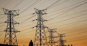 ΥΠΕΝ: «Η Μαύρη Βίβλος του ΠΑΣΟΚ παραποιεί την αλήθεια με αποσπασματικά δεδομένα»