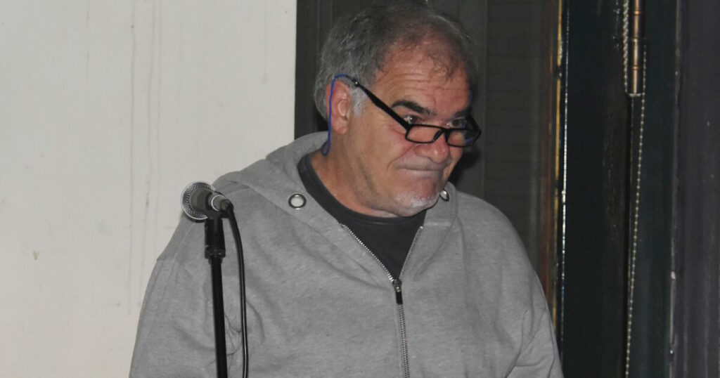 Γιάννης Μποσταντζόγλου: «Διαφωνώ με την άποψη του Χαϊκάλη για το θέατρο»