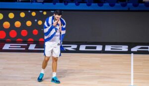 Παπανικολάου: «Θα είμαι παρών αν με καλέσουν»