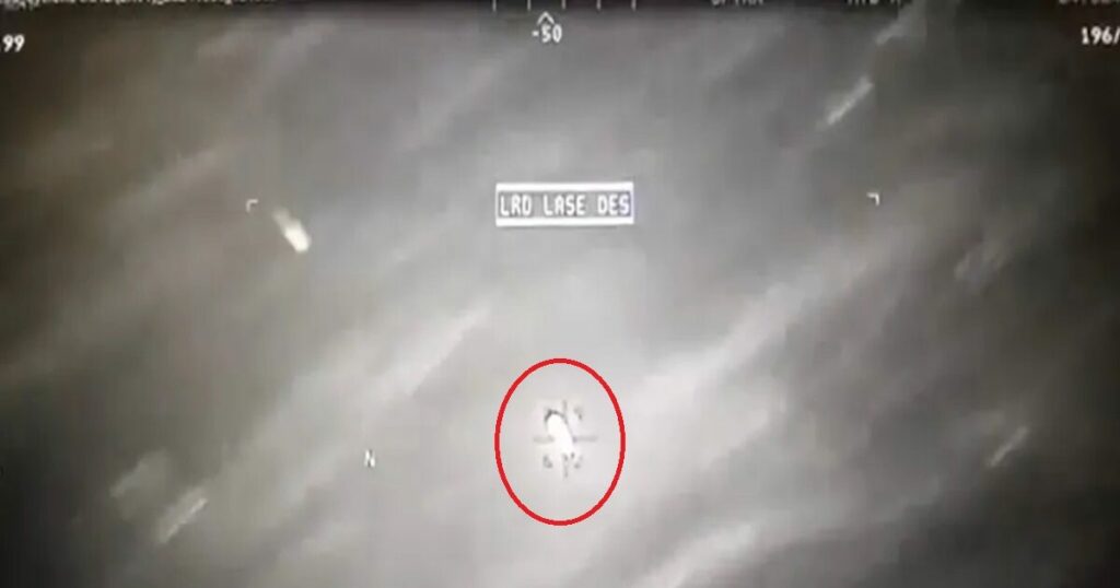 Αποκαλυπτικό βίντεο από επιχείρηση των ΗΠΑ: Πύραυλος χτυπά UFO και συνεχίζει την πορεία του