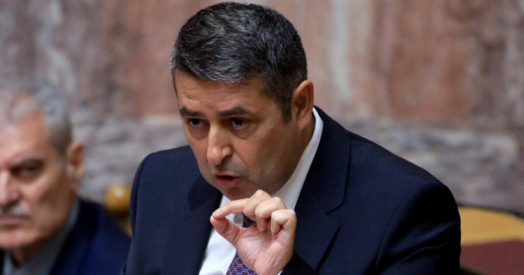 Διαμάχη κυβέρνησης - ΠΑΣΟΚ για τον ΟΠΕΚΕΠΕ: Αίτημα αποπομπής του Μυλωνάκη