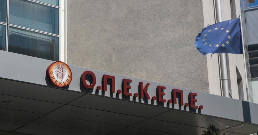 Συνεχιζόμενη αντιπαράθεση κυβέρνησης - ΠΑΣΟΚ για τον Γιώργο Μυλωνάκη