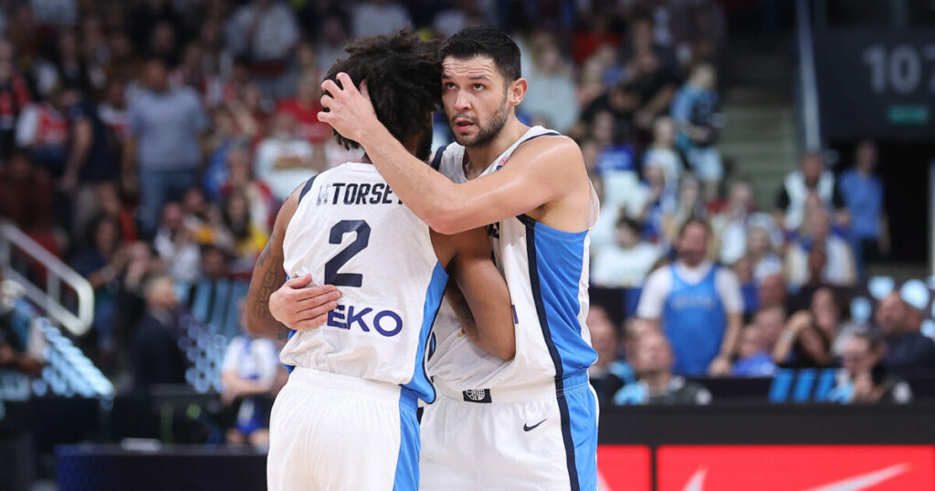 Ανδρουλάκης: Υπερήφανοι για το χάλκινο μετάλλιο της εθνικής μπάσκετ