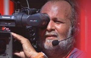 Απεβίωσε ο καμεραμάν του ΑΝΤ1 Γιώργος Παυλάκης – Κατέρρευσε κατά τη διάρκεια ρεπορτάζ