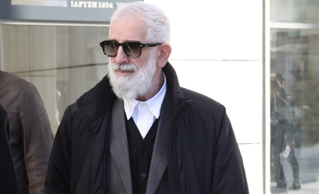 Οικονομική κατάσταση του Πέτρου Φιλιππίδη: Ζει με 800 ευρώ
