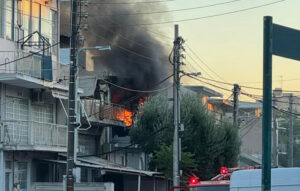Φωτιά στο Περιστέρι: Επιχείρηση κατάσβεσης σε εξέλιξη