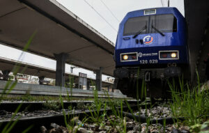 Σύγκρουση τρένου με όχημα σε αφύλακτη διάβαση στο Σουφλί