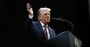 Φόνος Ουκρανής πρόσφυγα στις ΗΠΑ: Πολιτική εκμετάλλευση από τον Τραμπ