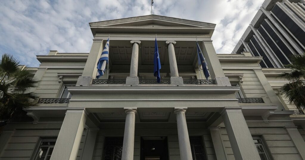 Ελλάδα: Κατηγορηματική καταδίκη της φονικής τρομοκρατικής επίθεσης στην Ιερουσαλήμ 6 Ελλάδα: Κατηγορηματική καταδίκη της φονικής τρομοκρατικής επίθεσης στην Ιερουσαλήμ
