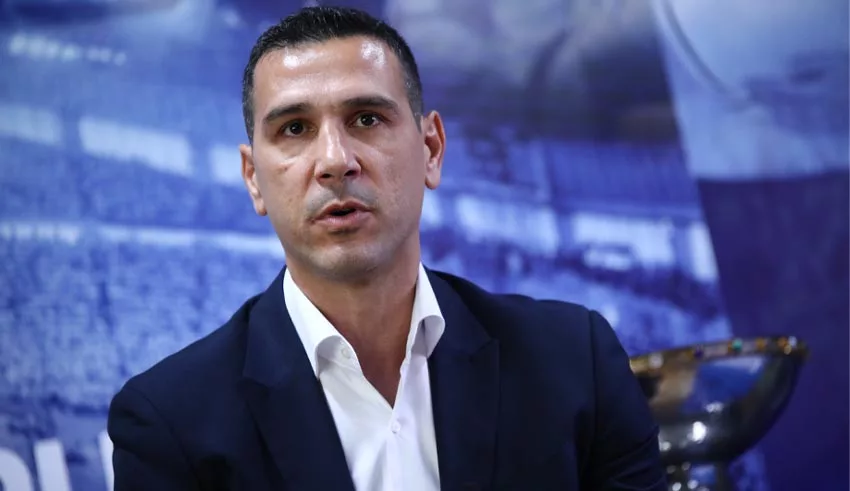 Νίκος Ζήσης: «Θέλουμε μια ομάδα που να δίνει τα πάντα»