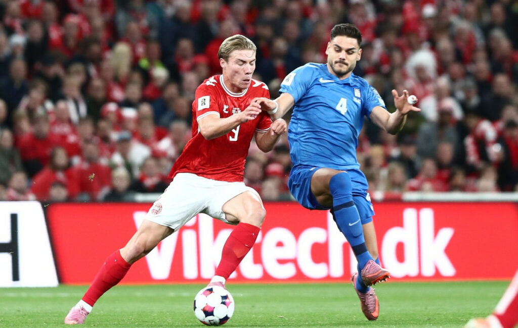 Δανία - Ελλάδα: 3-0 στο 42′ με τον Ντάμσγκαρντ