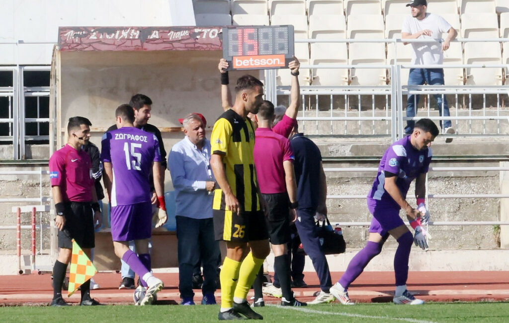 Super League 2: Λάθη του τερματοφύλακα Καβάλας οδήγησαν σε αλλαγή