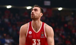 Μιλουτίνοφ: «Είναι σημαντικό να ξεκινήσουμε τη νέα σεζόν με τίτλο»