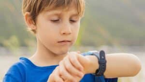 Πώς οι εφαρμογές και τα wearables μπορούν να βελτιώσουν την υγεία των παιδιών