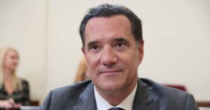 Η συγκινητική ιστορία 12χρονης που νίκησε μια σπάνια ασθένεια μέσω μεταμόσχευσης