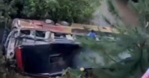 Τραγωδία στην Αργεντινή: Εννιά άνθρωποι σκοτώθηκαν από πτώση λεωφορείου